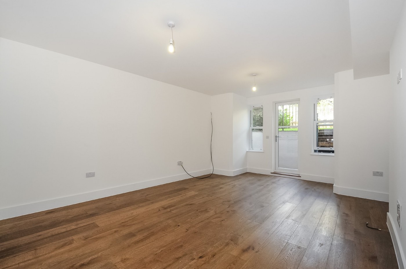 London - 3 Bed Flat, Evering Road, E5 - To Rent Now for £3,375.00 p/m
