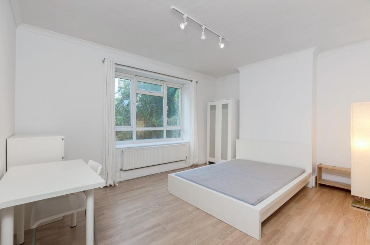 2 Bed Flat, Halling House, SE1 photo 2