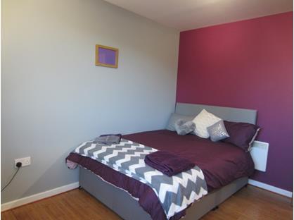 2 Bed Flat, Elmwood Lane, LS2