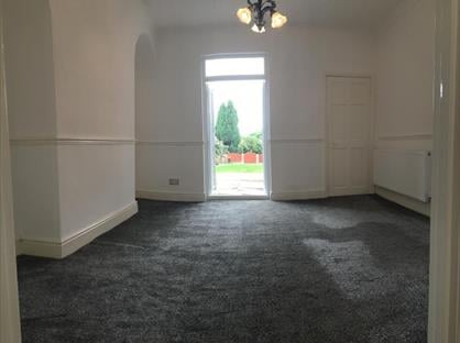 2 Bed Semi-Detached House, Warden Street, M40