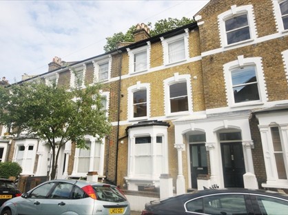 2 Bed Flat, Reighton Road, E5