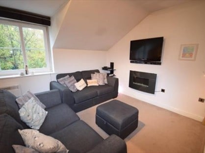 2 Bed Flat, The Waterfront, WF11