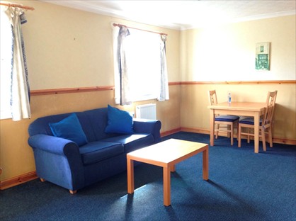 2 Bed Flat, Claverhouse Drive, EH16