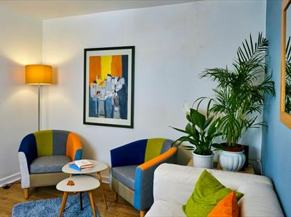 Room in a Shared House, Rooms 1 And 2 18 New Road, BA14