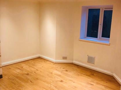 1 Bed Flat, West Wycombe Road, HP12