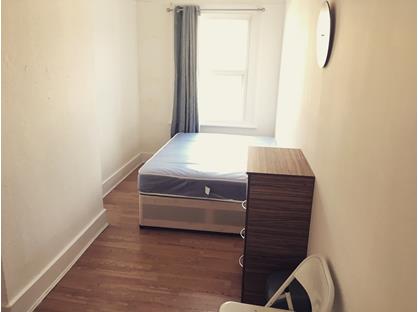Room in a Shared Flat, Lee High Road, SE13