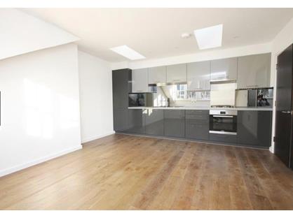 2 Bed Flat, Kyverdale Road, N16