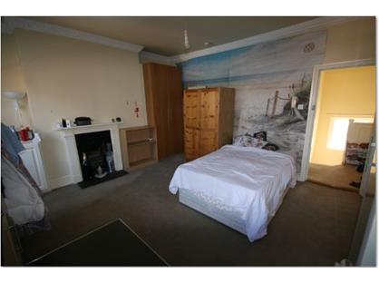 Studio Flat, Tachbrook Street, SW1V
