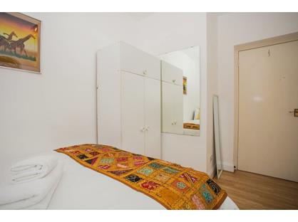 Room in a Shared Flat, Bolting House, SW18