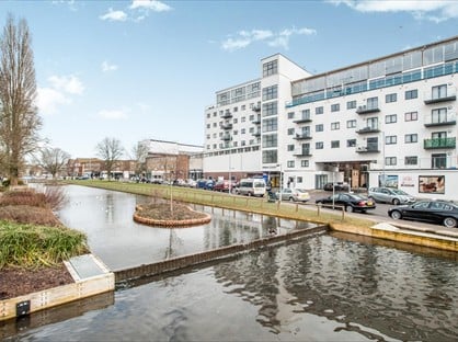 1 Bed Flat, Waterhouse Street, HP1