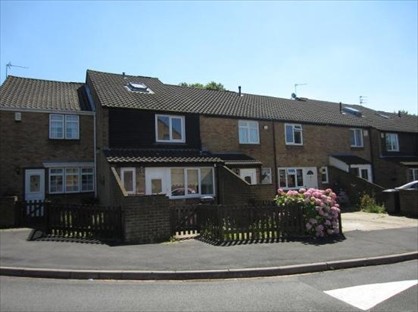 4 Bed Terraced House, London, SE12