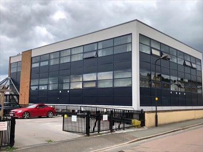 1 Bed Flat, Media House, HP5