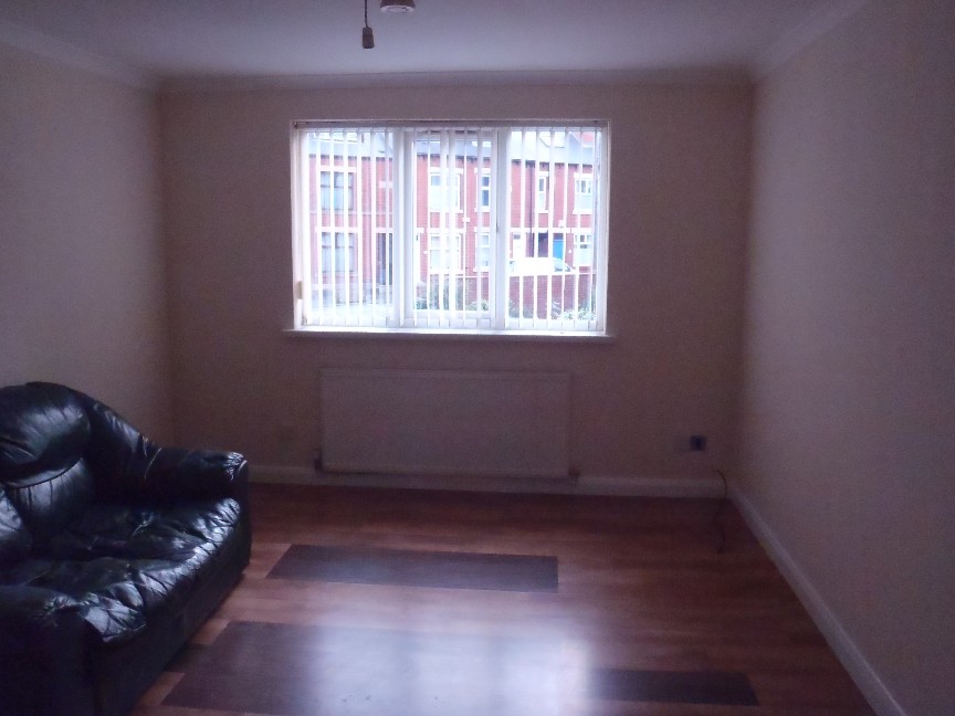 Sheffield 2 Bed Flat, Scott Road, S4 To Rent Now for £600.00 p/m