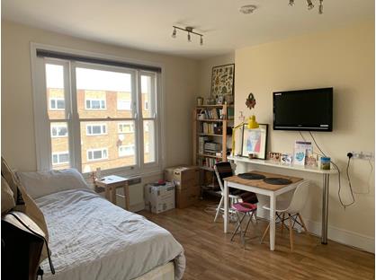 Studio Flat, Tufnell Park Road, N19