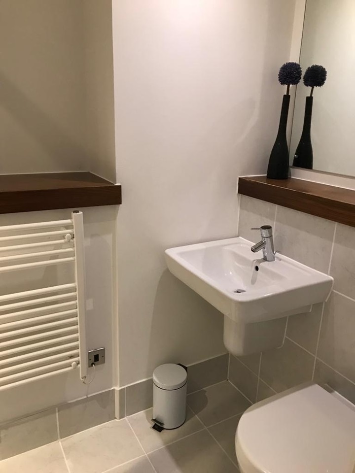 Prestwich, Manchester 1 Bed Flat, Longfield Centre, M25 To Rent Now for £880.00 p/m