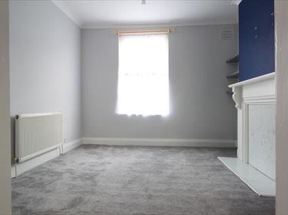 2 Bed End Terrace, Steynburg Street, HU9