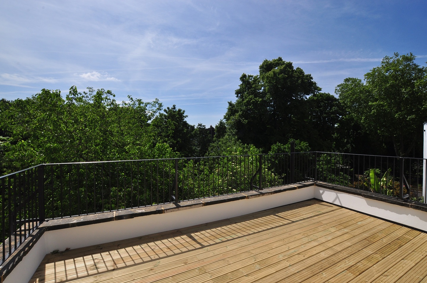 2 Bed Flat, Highbury New Park, N5 photo 4