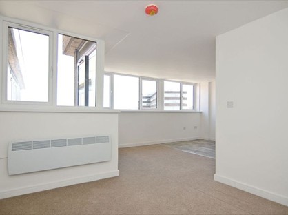 2 Bed Flat, Kings House, DY2
