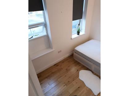 Room in a Shared Flat, Brixton Hill, SW2