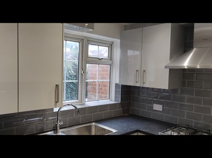 3 Bed Terraced House, Saddlers Mews, HA0