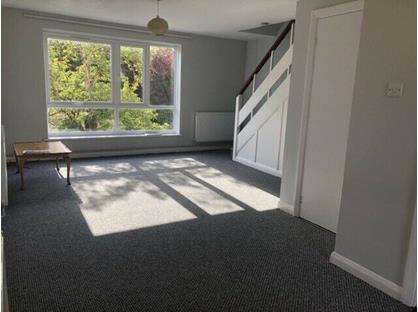 2 Bed Flat, Tranmere Court, SM2