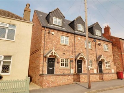 3 Bed Semi-Detached House, River Cottages, DN9
