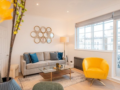 1 Bed Flat, Ladbroke Grove House, W11