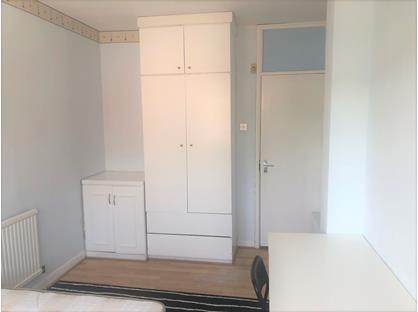 Room in a Shared House, Valley Road, SW16