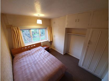 Room in a Shared House, Lister Road, DY2