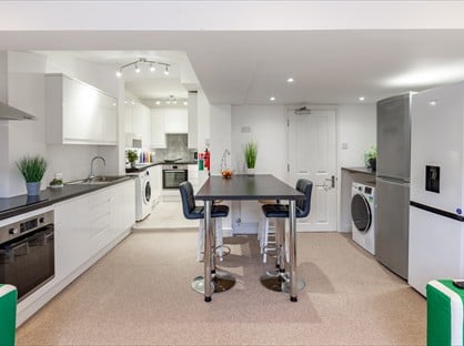 Room in a Shared House, Granville Street, GL50