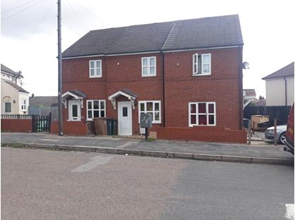 2 Bed Terraced House, Oversetts Road, DE11