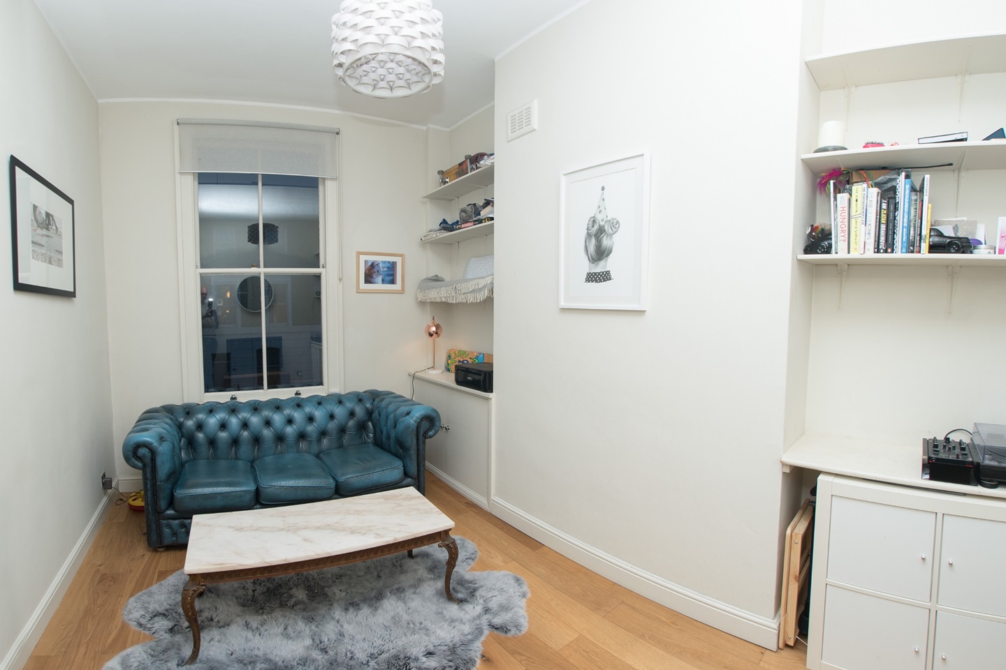 1 Bed Flat, Packington St, N1 photo 2