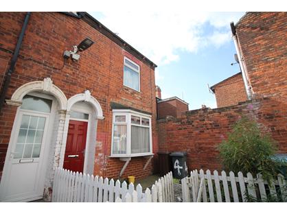 2 Bed Terraced House, Elder Avenue, HU9