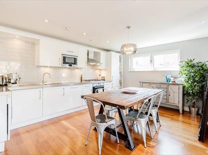 2 Bed Flat, Clerkenwell Road, EC1M