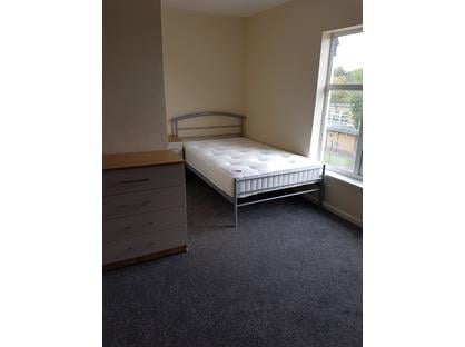Studio Flat, Wellington Road, WV14