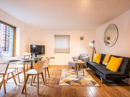 2 Bed Flat, I Quarter, S3