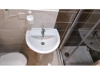 1 Bed Flat, The Midway, ST5