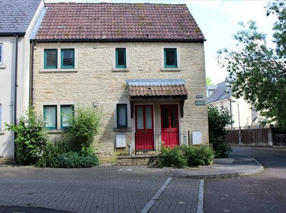 2 Bed Maisonette, Horsebrook, SN11