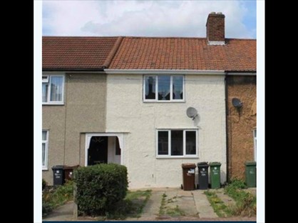 2 Bed Terraced House, Osborne Square, RM9