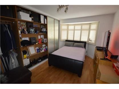 Room in a Shared House, Dahlia Gardens, CR4