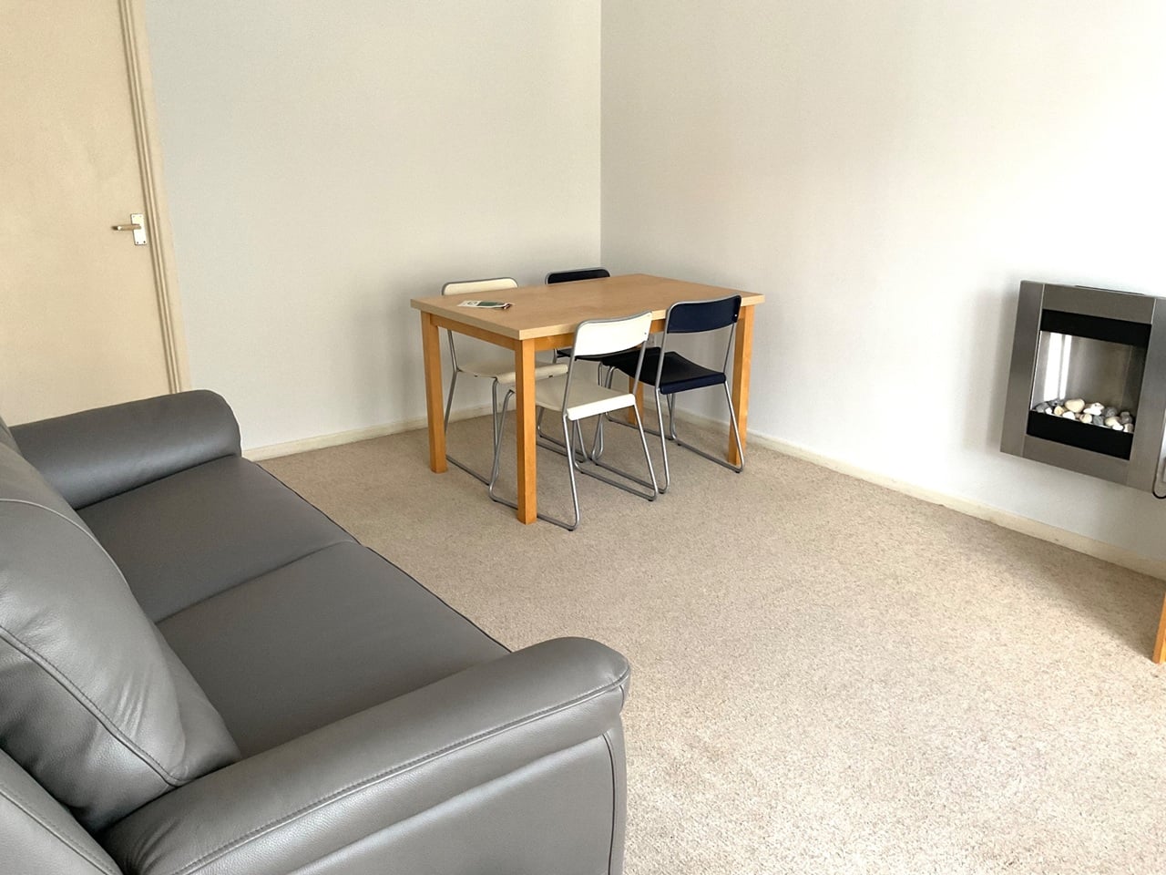 1 Bed Flat, Mariner Avenue, B16 photo 4