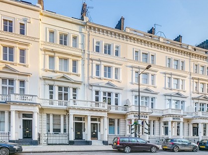 1 Bed Flat, St. Georges Drive, SW1V