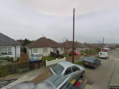 2 Bed Bungalow, Cliffsend Grove, CT12