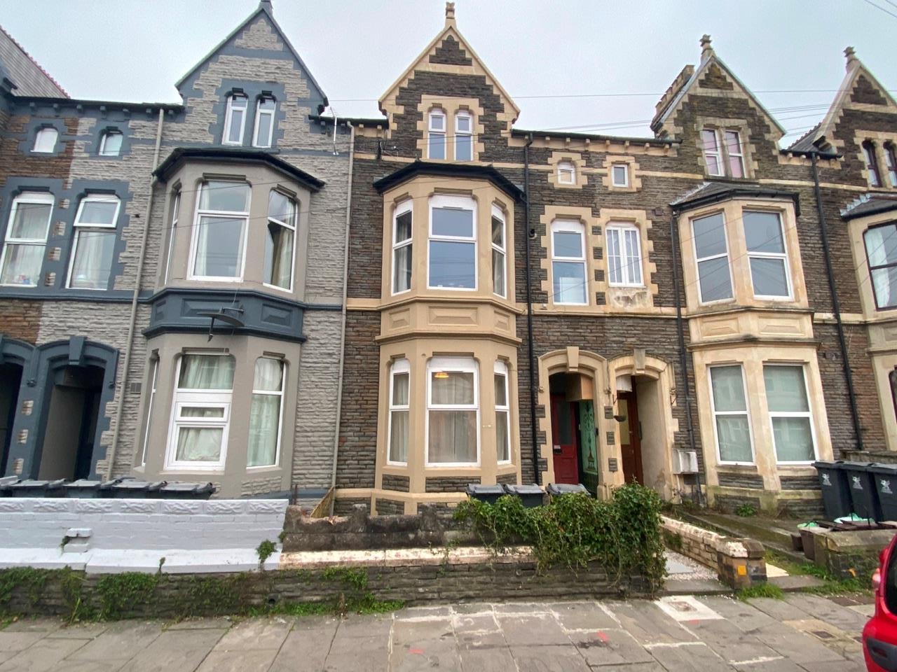 1 Bed Flat, Claude Rd, CF24 photo 3