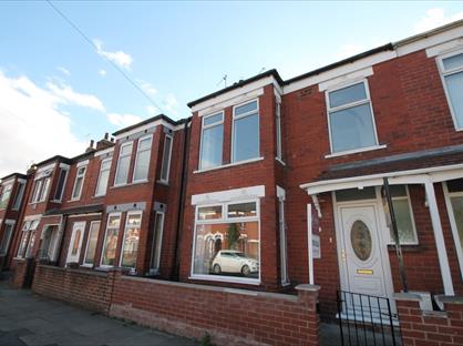 3 Bed Terraced House, Summergangs Road, HU8