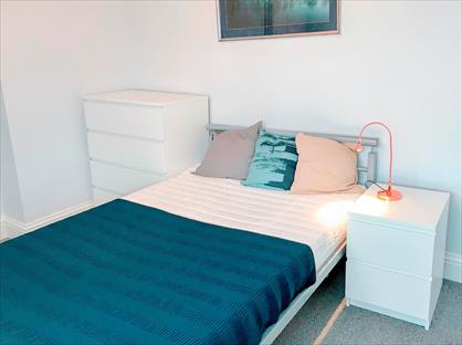 Room in a Shared House, Beechwood Villas, RH1