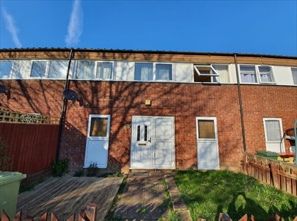 2 Bed Terraced House, Haywards Croft, MK12