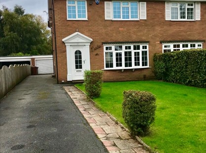 4 Bed Semi-Detached House, High Ash Drive, LS17