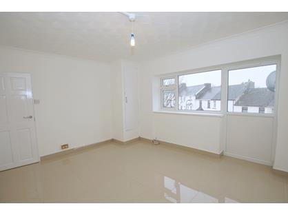 1 Bed Flat, The Hendre Flats, NP23