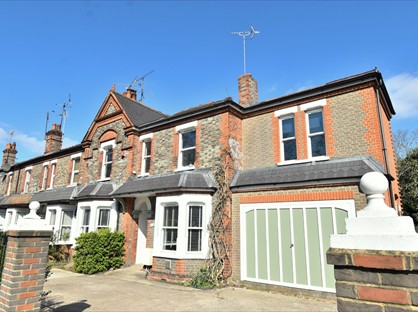 10 Bed End Terrace, London Road, RG1